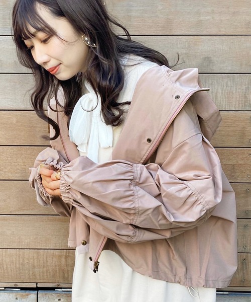 apres jour（アプレジュール）の「袖デザインマウンパ【ZOZOTOWN限定アイテム】（ブルゾン・レディース・ブラック/サックスブルー/ピンクベージュ/ライトベージュ・フリー）」の5枚目の写真