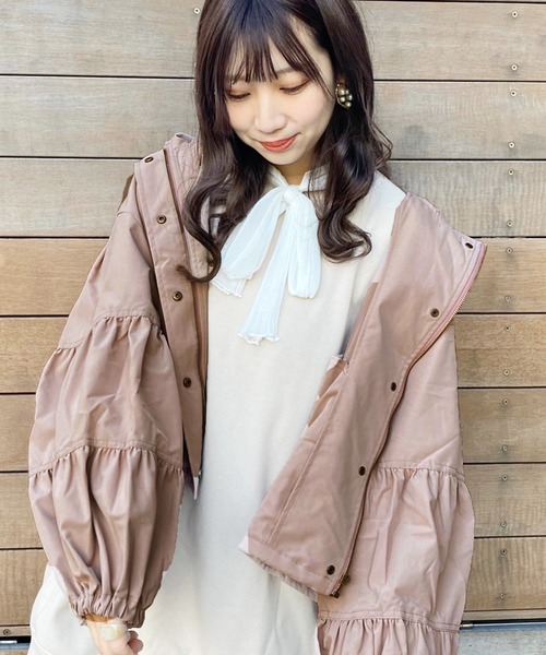 apres jour（アプレジュール）の「袖デザインマウンパ【ZOZOTOWN限定アイテム】（ブルゾン・レディース・ブラック/サックスブルー/ピンクベージュ/ライトベージュ・フリー）」の6枚目の写真