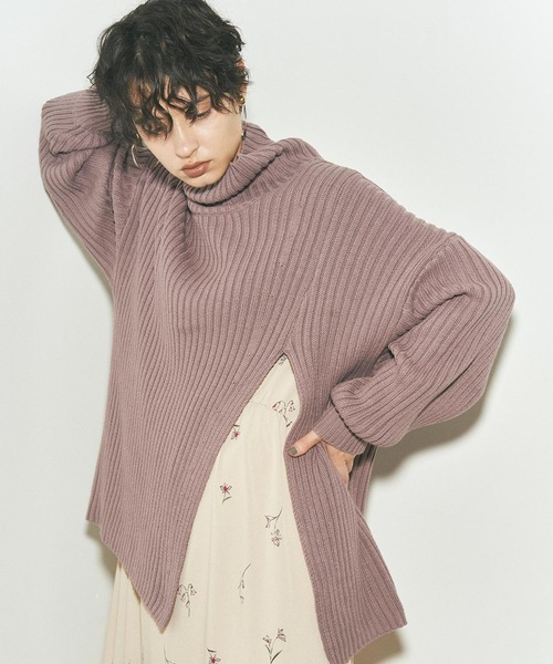 titivate（ティティベイト）の「ｽﾘｯﾄﾃﾞｻﾞｲﾝﾆｯﾄ（ニット/セーター・レディース・ライトグレー/ブラック/ブルー/パープル系その他/ライトベージュ/チャコール・S/M）」の22枚目の写真