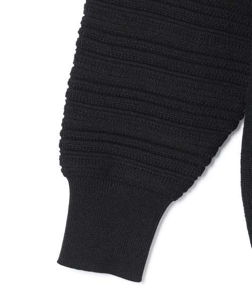 ADAM ET ROPE'(アダムエロペ)の「MIXパターンボリュームニットプルオーバー(カーディガン/ボレロ・レディース・ブラック/オフホワイト・FREE)」の14枚目の写真