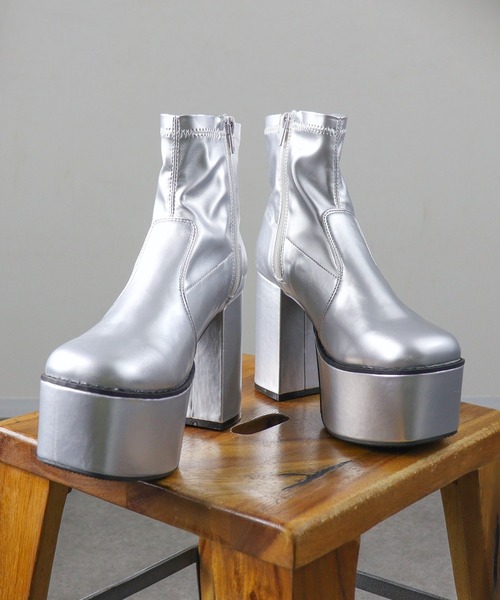 LOVEHUNTER（ラブハンター）の「LOVEHUNTER / スクエアトゥ厚底ジップアップストレッチヒールブーツ(1535)（ブーツ・レディース・ブラック/ブラック系その他/アイボリー/ダークブラウン/シルバー・L/M/LL/S/3L/SS）」の5枚目の写真