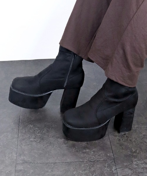 LOVEHUNTER（ラブハンター）の「LOVEHUNTER / スクエアトゥ厚底ジップアップストレッチヒールブーツ(1535)（ブーツ・レディース・ブラック/ブラック系その他/アイボリー/ダークブラウン/シルバー・L/M/LL/S/3L/SS）」の10枚目の写真