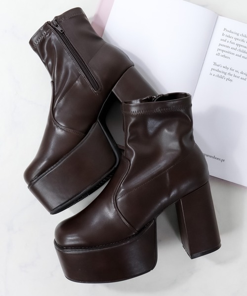 LOVEHUNTER（ラブハンター）の「LOVEHUNTER / スクエアトゥ厚底ジップアップストレッチヒールブーツ(1535)（ブーツ・レディース・ブラック/ブラック系その他/アイボリー/ダークブラウン/シルバー・L/M/LL/S/3L/SS）」の15枚目の写真