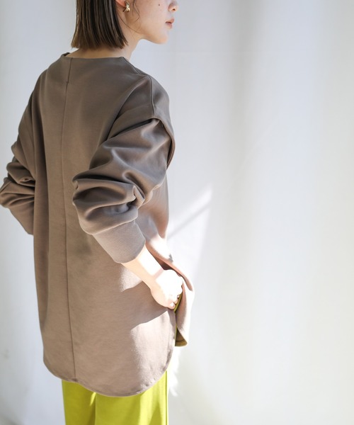 select MOCA(セレクトモカ)の「2021 SS フロントホックダンボールニットプルオーバー(Tシャツ/カットソー・レディース・ブラウン/ライトカーキ/ライトベージュ/チャコール・FREE)」の11枚目の写真