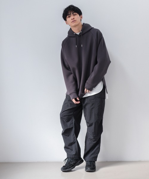 LOWRYS FARM(ローリーズファーム)の「ダンボールフーディー 930530(パーカー・メンズ・グリーン/チャコールグレー/アイボリー・LARGE/MEDIUM)」の5枚目の写真