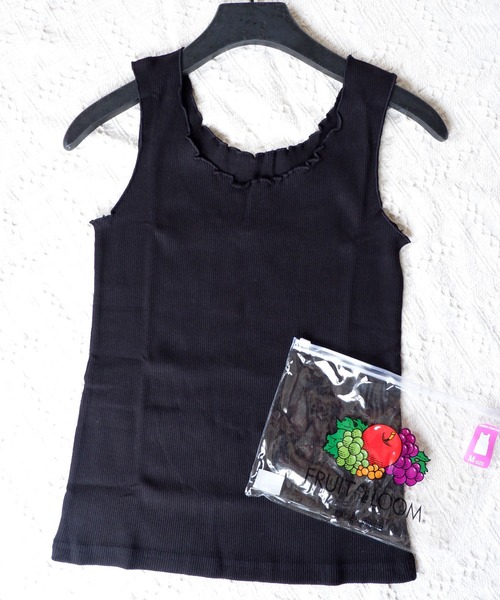FRUIT OF THE LOOM(フルーツオブザルーム)の「【FRUIT OF THE LOOM】リブインナータンクトップ/レディース(タンクトップ・レディース・A/B/C・M/S/L)」の3枚目の写真