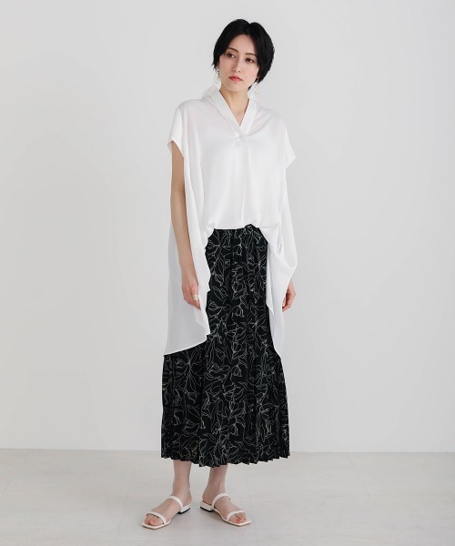 Bou Jeloud（ブージュルード）の「アートフラワープリーツスカート（スカート・レディース・ブラック/ベージュ/ブルー・FREE）」の13枚目の写真