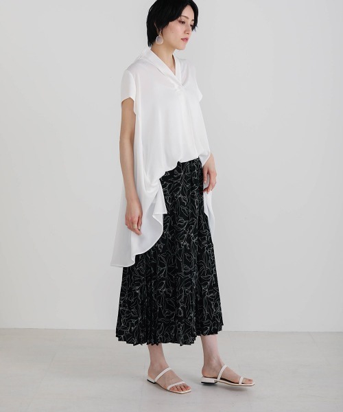 Bou Jeloud（ブージュルード）の「アートフラワープリーツスカート（スカート・レディース・ブラック/ベージュ/ブルー・FREE）」の22枚目の写真