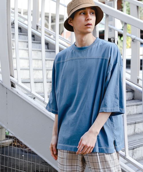 niko and...（ニコアンド）の「ポイントテープ使いＴシャツ（Tシャツ/カットソー・メンズ・イエロー/ブルー/オフホワイト・LARGE/MEDIUM）」の3枚目の写真