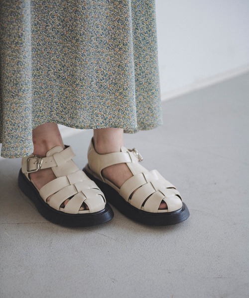 FREE'S MART(フリーズマート)の「◇フットベットグルカサンダル(サンダル・レディース・ホワイト/ブラック・MEDIUM/SMALL)」の22枚目の写真