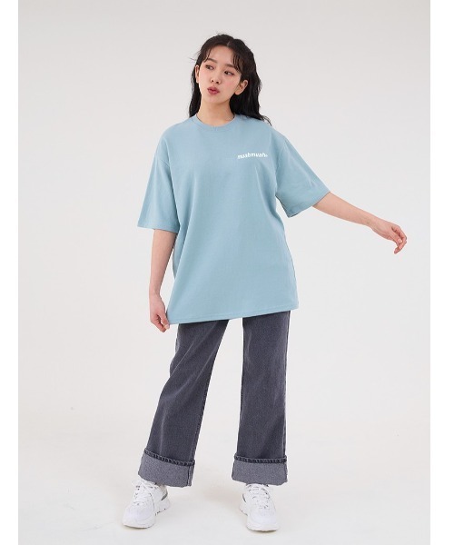 muahmuah（ムーアムーア）の「『muah muah/ムーアムーア』VIVID LOGO HALF T-SHIRT/ヴィヴィッドロゴ 半袖Tシャツ（Tシャツ/カットソー・レディース・ブルー/ピンク/ネイビー/ブラック/ライトグリーン/イエロー/ライトパープル/ホワイト/パープル・FREE）」の19枚目の写真