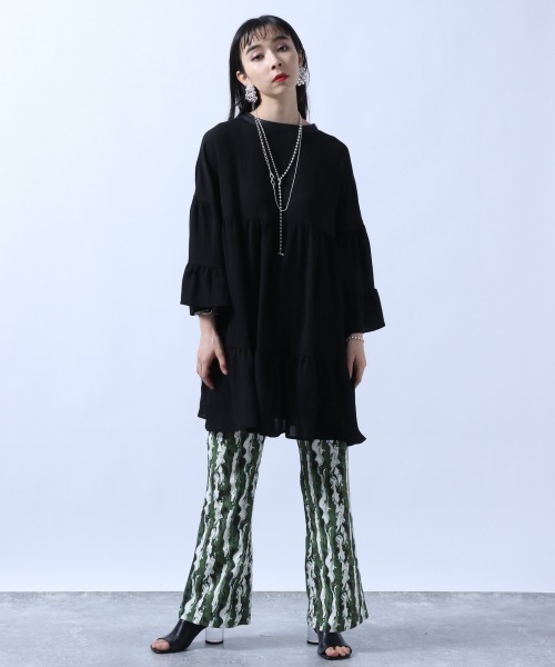 HARE（ハレ）の「マーブルストライプパンツ(HARE)（スラックス・レディース・ブラック/グリーン・FREE）」の11枚目の写真