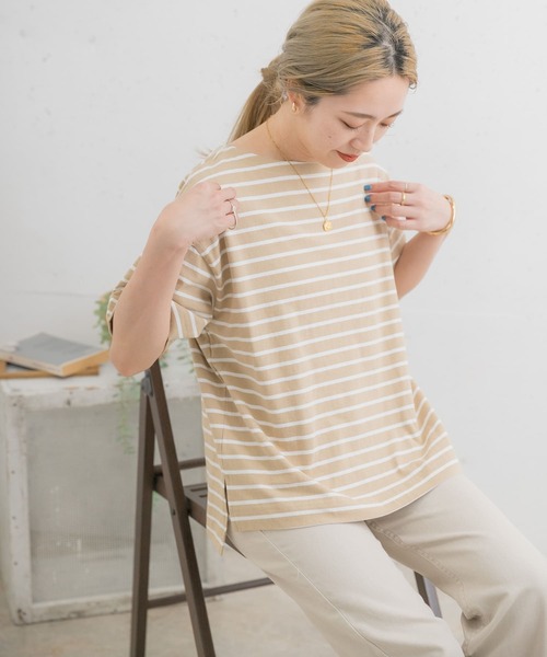 ITEMS URBANRESEARCH(アイテムズ アーバンリサーチ)の「ボートネックボーダーTシャツ(Tシャツ/カットソー・レディース・ベージュ/チャコールグレー/オフホワイト・FREE)」の16枚目の写真