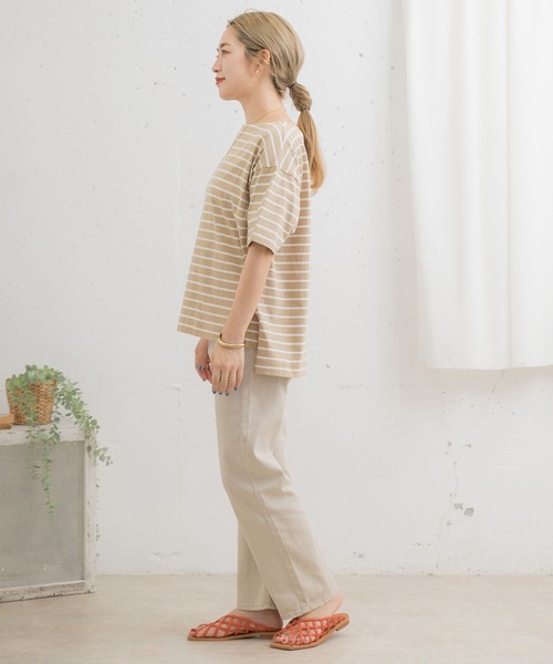 ITEMS URBANRESEARCH(アイテムズ アーバンリサーチ)の「ボートネックボーダーTシャツ(Tシャツ/カットソー・レディース・ベージュ/チャコールグレー/オフホワイト・FREE)」の20枚目の写真