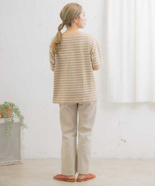 ITEMS URBANRESEARCH(アイテムズ アーバンリサーチ)の「ボートネックボーダーTシャツ(Tシャツ/カットソー・レディース・ベージュ/チャコールグレー/オフホワイト・FREE)」の21枚目の写真