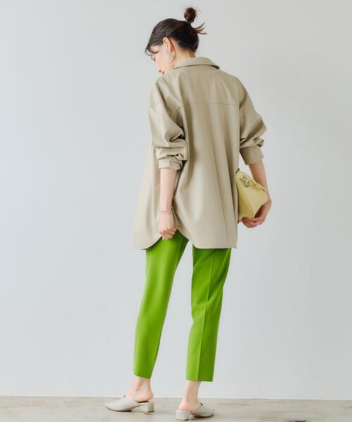 green label relaxing（グリーンレーベルリラクシング）の「フェイクレザー シャツ ジャケット（シャツ/ブラウス・レディース・ブラック/ベージュ・FREE）」の6枚目の写真