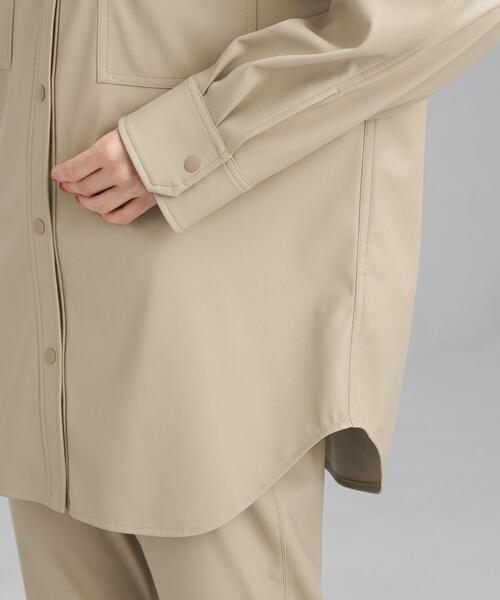 green label relaxing（グリーンレーベルリラクシング）の「フェイクレザー シャツ ジャケット（シャツ/ブラウス・レディース・ブラック/ベージュ・FREE）」の12枚目の写真