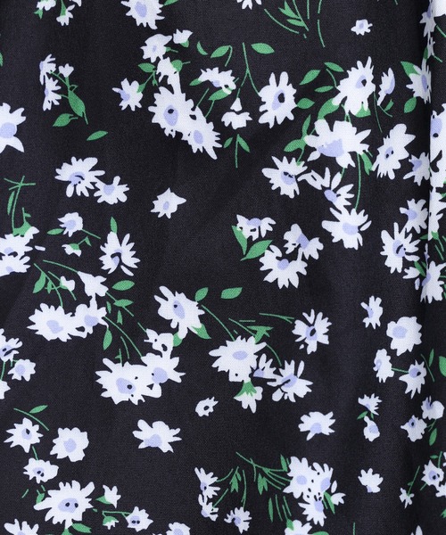 Figments（フィグメンツ）の「花柄ティアードロングスカート（スカート・レディース・ブルー/ブラック・FREE）」の11枚目の写真