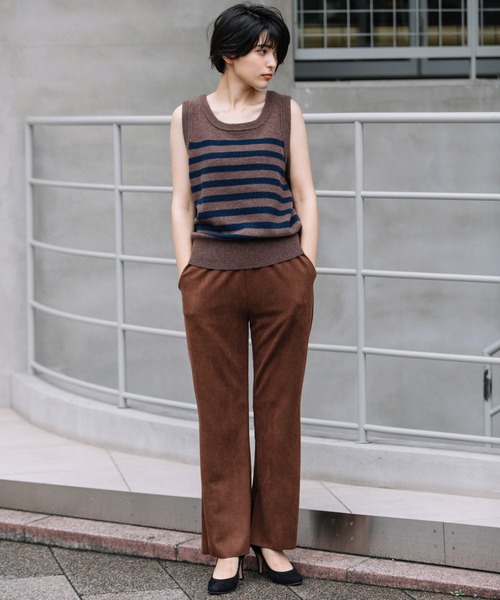 Munich（ミューニック）の「スエードピケジャージー　イージースリットパンツ(セットアップ可)（その他パンツ・レディース・ブラウン/アイボリー/ダークグレー・S/M/XS）」の4枚目の写真