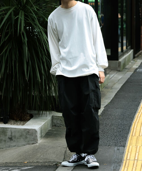 BeAMS DOT（ビームスドット）の「BeAMS DOT / サイドスリット クルーネックTシャツ（Tシャツ/カットソー・メンズ・ブラック/ホワイト・LARGE/MEDIUM）」の8枚目の写真