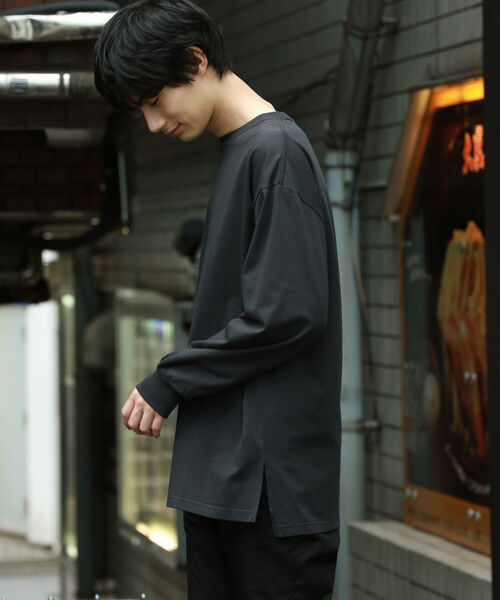 BeAMS DOT（ビームスドット）の「BeAMS DOT / サイドスリット クルーネックTシャツ（Tシャツ/カットソー・メンズ・ブラック/ホワイト・LARGE/MEDIUM）」の11枚目の写真