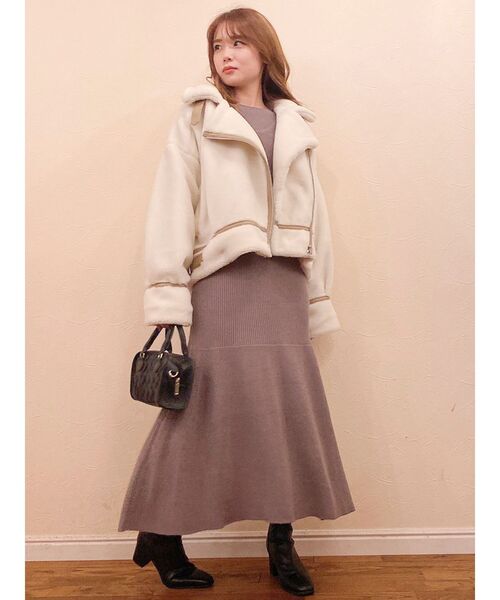 dazzlin（ダズリン）の「ペールパイピングボアブルゾン（ブルゾン・レディース・アイボリー/モカ・FREE）」の12枚目の写真