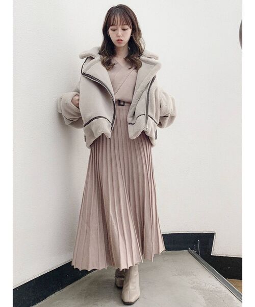 dazzlin（ダズリン）の「ペールパイピングボアブルゾン（ブルゾン・レディース・アイボリー/モカ・FREE）」の21枚目の写真