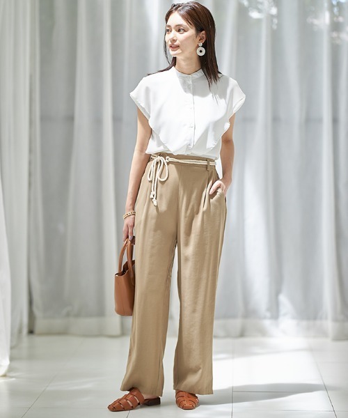 Cookie Chocolate(クッキーチョコレート)の「ケープカラーブラウス(シャツ/ブラウス・レディース・ホワイト/ブラック・M)」の5枚目の写真
