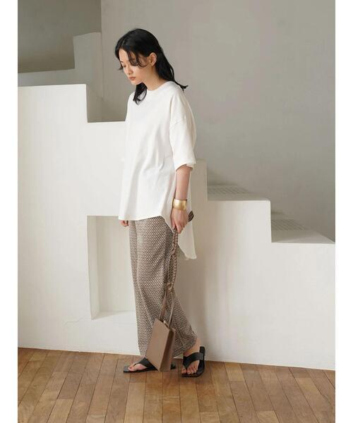 AMERICAN HOLIC(アメリカンホリック)の「バックタック半袖カットチュニック(Tシャツ/カットソー・レディース・ブラック/ライトカーキ/オフホワイト・L/M)」の6枚目の写真