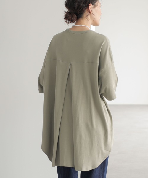 AMERICAN HOLIC(アメリカンホリック)の「バックタック半袖カットチュニック(Tシャツ/カットソー・レディース・ブラック/ライトカーキ/オフホワイト・L/M)」の1枚目の写真