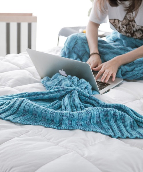 aimoha（アイモハ）の「あったかい☆脚を温めてくれる☆マーメイドブランケット（ブランケット・レディース・ライトグレー/チョコ/グリーン/ブルー/パープル/ピンク・FREE）」の7枚目の写真