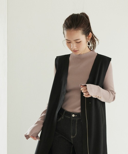 titivate（ティティベイト）の「ボトルネックゴールド釦デザインニット（ニット/セーター・レディース・ブラック/ダークブラウン/オフホワイト/グレイッシュベージュ/アイボリー/ライトブラウン・S/M/L）」の19枚目の写真