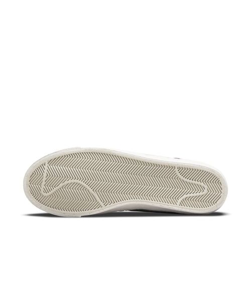 NIKE(ナイキ)の「ナイキ ブレーザー LOW '77 プレミアム メンズシューズ / NIKE <24-30cm 展開>(スニーカー・メンズ・クリーム/パープル系その他2・30/24/25/26/27/28/29/28.5/25.5/26.5/27.5/24.5/29.5)」の15枚目の写真