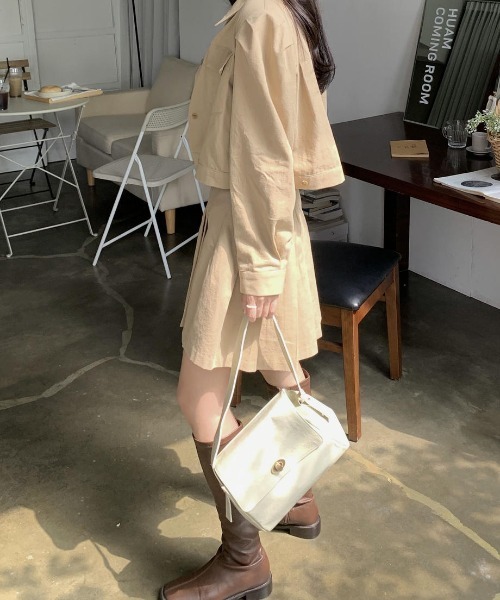 mood for a day（ムードフォーアデイ）の「mana bag / マットレザーショルダーバック（ショルダーバッグ・レディース・ブラック/クリーム・FREE）」の10枚目の写真