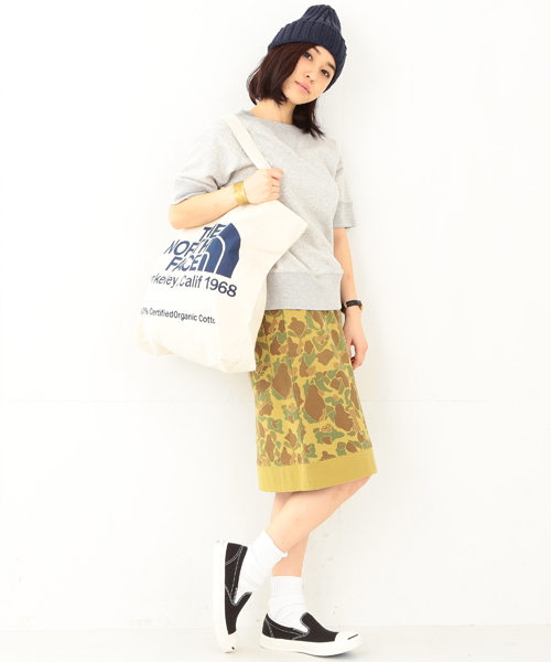 BEAMS BOY（ビームスボーイ）の「 BEAMS BOY / 半袖 ラグランスウェット 15SS（スウェット・レディース・グレー/オレンジ系その他/サックスブルー・ONE SIZE）」の4枚目の写真