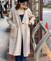 ライトノーカラーＶネックコート