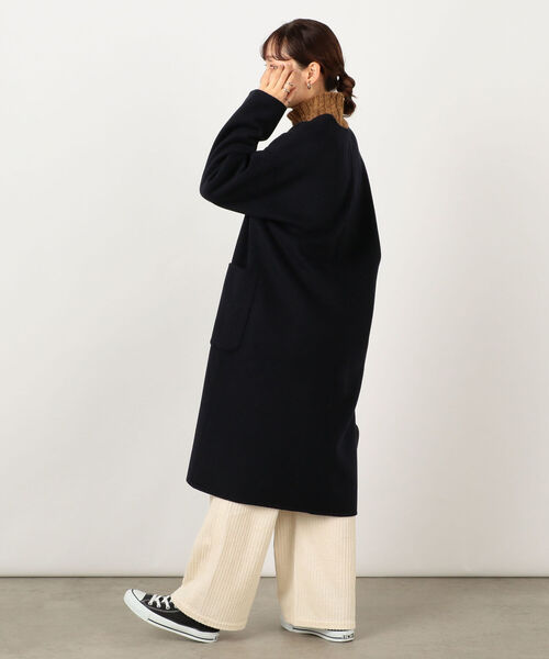 fredy emue（フレディエミュ）の「ライトノーカラーＶネックコート（ノーカラーコート・レディース・ベージュ/ネイビー/マスタード・38）」の14枚目の写真