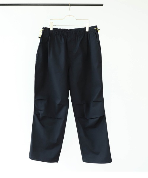 BEAMS LIGHTS（ビームスライツ）の「BEAMS LIGHTS / ギャバ オーバーパンツ（その他パンツ・メンズ・グレー/ネイビー・MEDIUM/SMALL/LARGE）」の2枚目の写真