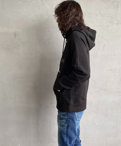 Calvin Klein Jeans（カルヴァンクラインジーンズ）の「[Calvin Klein Jeans/カルバンクラインジーンズ] A-REG モノグラムスウェットパーカー（パーカー・レディース・ブラック/ホワイト・L/M/XL）」の13枚目の写真