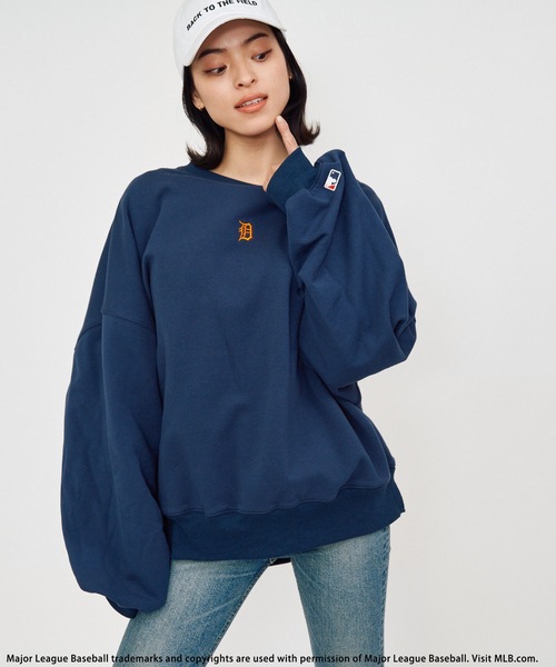 BACK TO THE FIELD（バック トゥー ザ フィールド）の「【MLB】オーバーサイズワンポイントロゴトップス（スウェット・レディース・ベージュ/ネイビー/キャメル・FREE）」の14枚目の写真