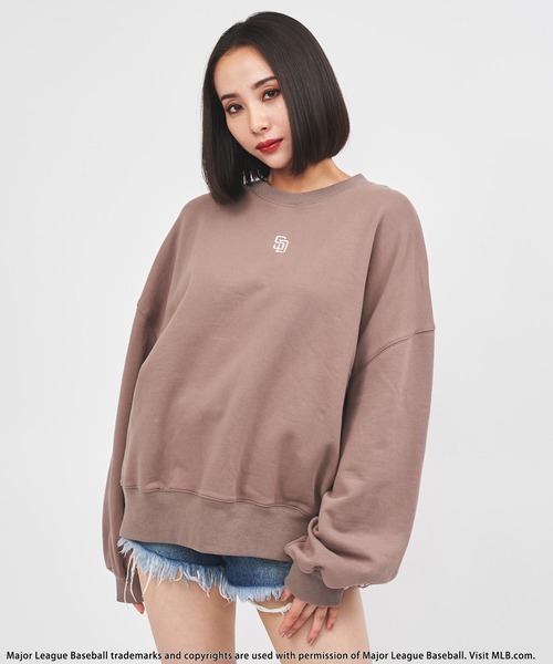 BACK TO THE FIELD（バック トゥー ザ フィールド）の「【MLB】オーバーサイズワンポイントロゴトップス（スウェット・レディース・ベージュ/ネイビー/キャメル・FREE）」の21枚目の写真