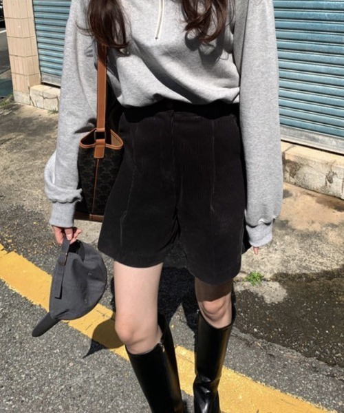MANGROVE(マングローブ)の「コーデュロイショートパンツ(その他パンツ・レディース・ブラック/ブラウン・LARGE/MEDIUM)」の11枚目の写真