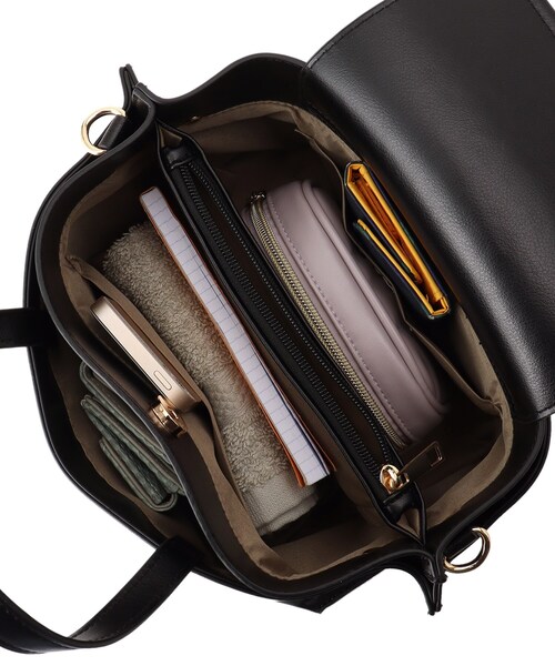 DRESKIP（ドレスキップ）の「◆【通勤/セレモニー】あおりショルダー【抗菌防臭裏地】（ショルダーバッグ・レディース・ブラック/グレー/ピンク系・00）」の8枚目の写真