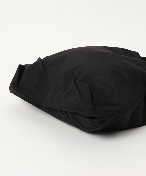 LE MORE（リモア）の「リボンショルダートートバッグ（トートバッグ・レディース・アイボリー/ブラック・FREE）」の11枚目の写真