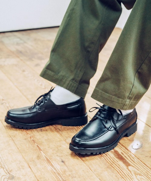 URBAN RESEARCH DOORS（アーバンリサーチドアーズ）の「デッキシューズ（その他シューズ・メンズ・ブラック/ブラウン・8/10/9）」の4枚目の写真