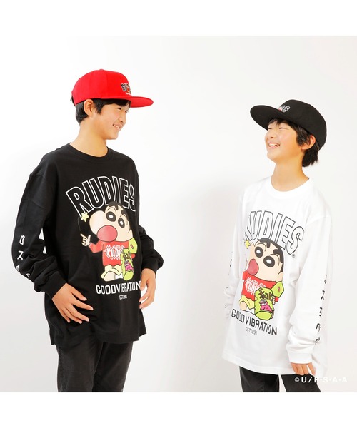 RUDIE'S（ルーディーズ）の「RUDIE'S x CRAYON SHINCHAN SNACK LSTEE / ルーディーズ × クレヨンしんちゃん スナックロングスリーブ（Tシャツ/カットソー・メンズ・ブラック/ホワイト・S/XXL/M/L/XL）」の18枚目の写真