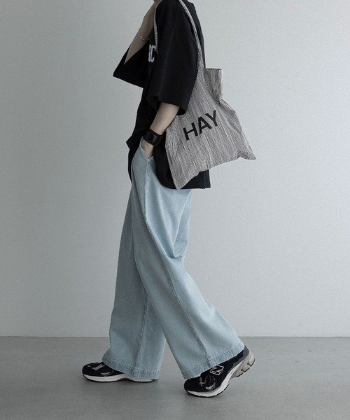 remer(リメール)の「loose stylish double tuck wide denim PT / ルーズスタイリッシュダブルタックワイドデニム(デニムパンツ・メンズ・ブラック/グレイッシュベージュ/サックスブルー/インディゴブルー・SMALL/MEDIUM/LARGE)」の15枚目の写真