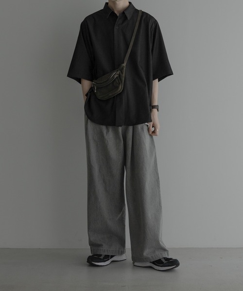 remer(リメール)の「loose stylish double tuck wide denim PT / ルーズスタイリッシュダブルタックワイドデニム(デニムパンツ・メンズ・ブラック/グレイッシュベージュ/サックスブルー/インディゴブルー・SMALL/MEDIUM/LARGE)」の18枚目の写真