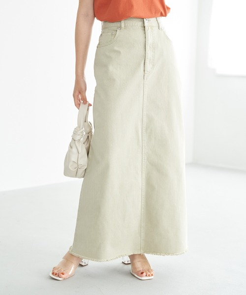 earth music&ecology(アースミュージックアンドエコロジー)の「製品染めスリットタイトスカート(スカート・レディース・オレンジ/オリーブ/ブルー・S/M)」の2枚目の写真