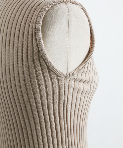 tocco closet（トッコ　クローゼット）の「プチハイネックノースリーブリブニットプルオーバー（ニット/セーター・レディース・ブラック/ベージュ/モカ・M）」の18枚目の写真